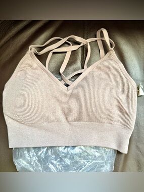 Aerie Strappy Bralette - Pebble